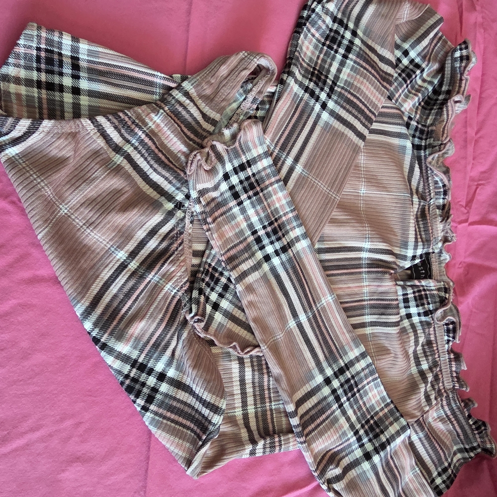 Plaid, Green, and Animal Print Clothing Bundle (A30) - Picture 3 of 5